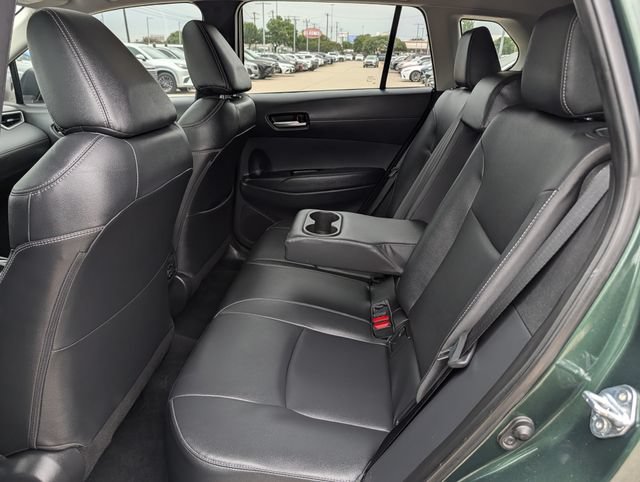 Used 2025 Toyota Corolla Cross XLE w/ Convenience Package FWD image 27