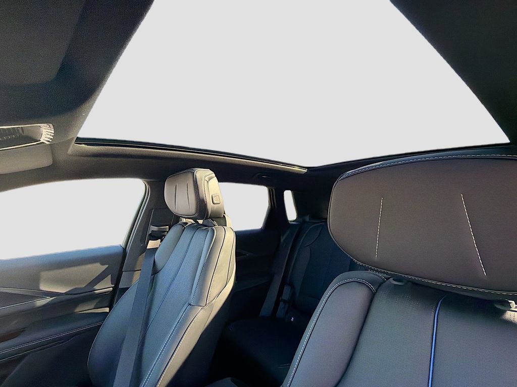 New 2026 Cadillac Lyriq Luxury image 22