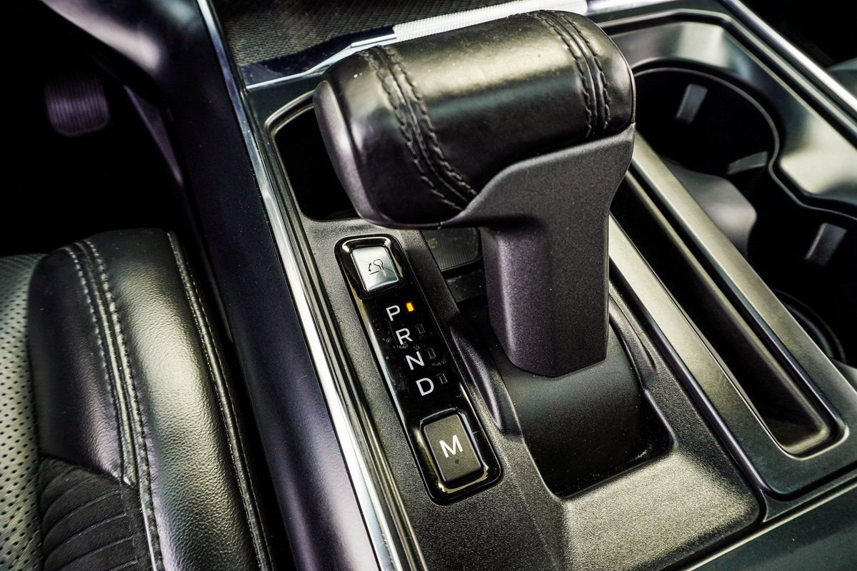 Used 2023 Ford F150 Raptor w/ Raptor Carbon Fiber Package image 21