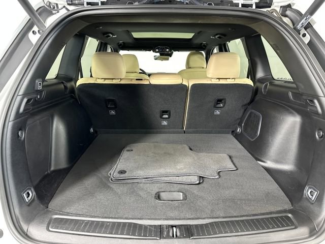 Used 2023 Jeep Grand Cherokee 4WD 4xe w/ Luxury Tech Group II image 26