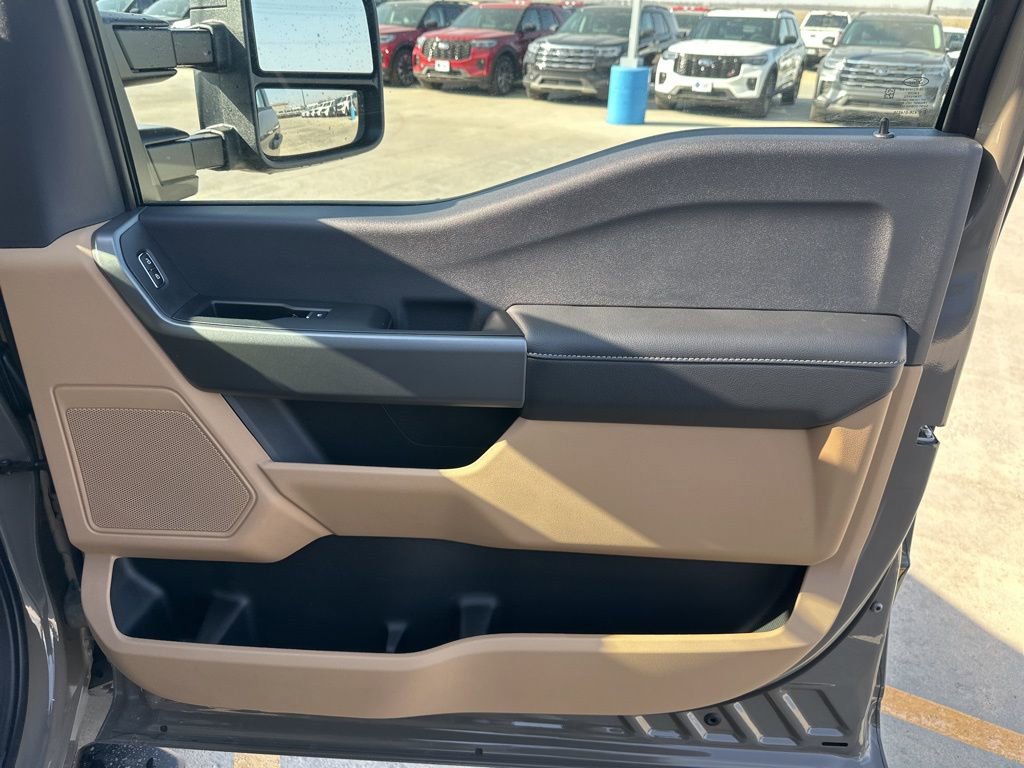 New 2026 Ford F250 XLT AWD/4WD image 30