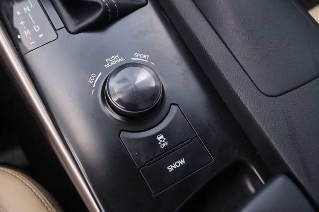 Used 2014 Lexus IS 350 w/ Navigation Package RWD image 21