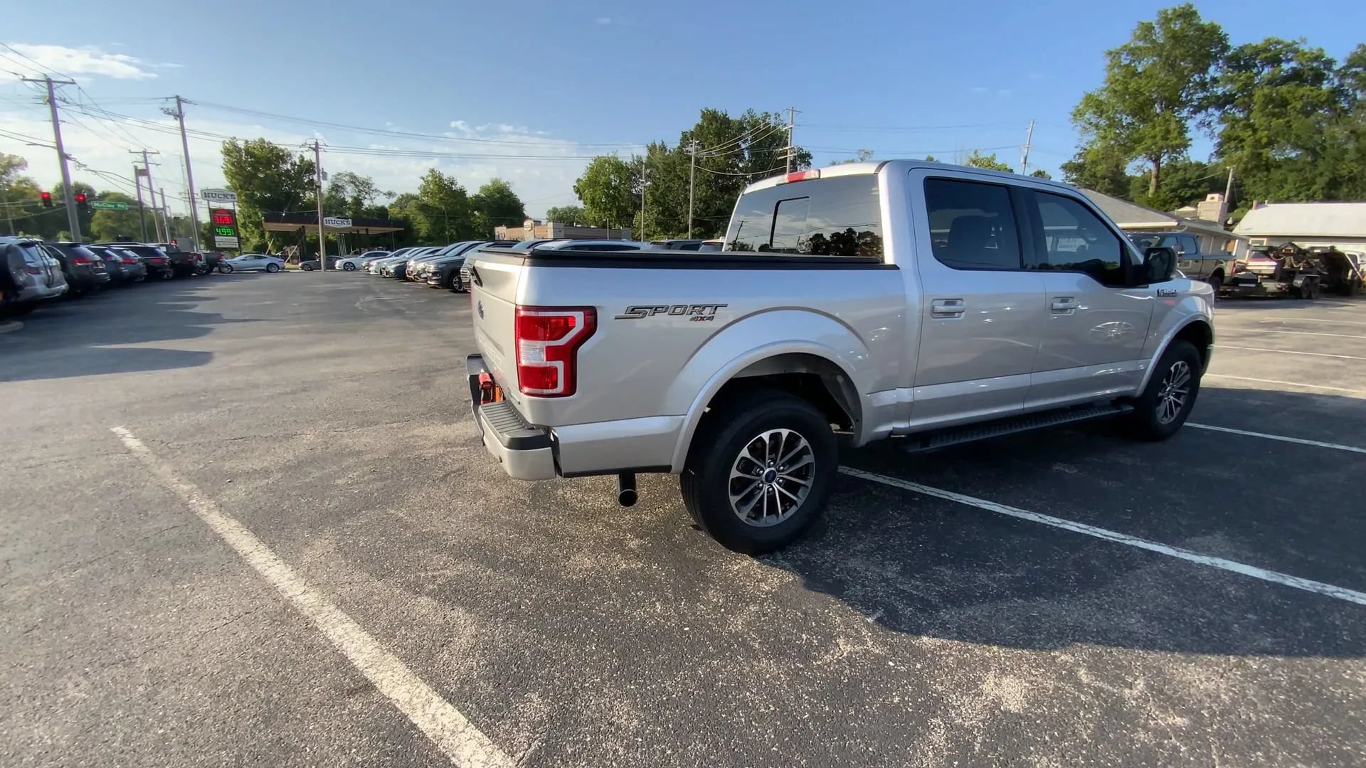 Used 2019 Ford F150 XLT w/ Equipment Group 302A Luxury AWD/4WD image 4
