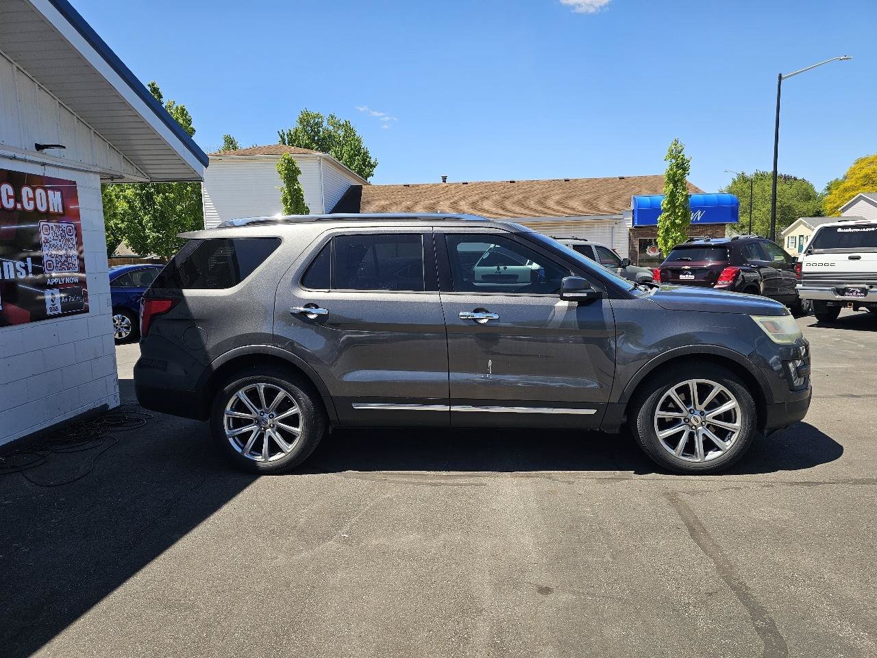 Used 2016 Ford Explorer Limited FWD image 13