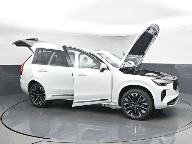 New 2026 Volvo XC90 B6 Ultra w/ Protection Package image 53