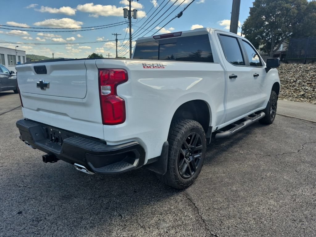 Used 2026 Chevrolet Silverado 1500 LT Trail Boss w/ LT Trail Boss Premium Package AWD/4WD image 7