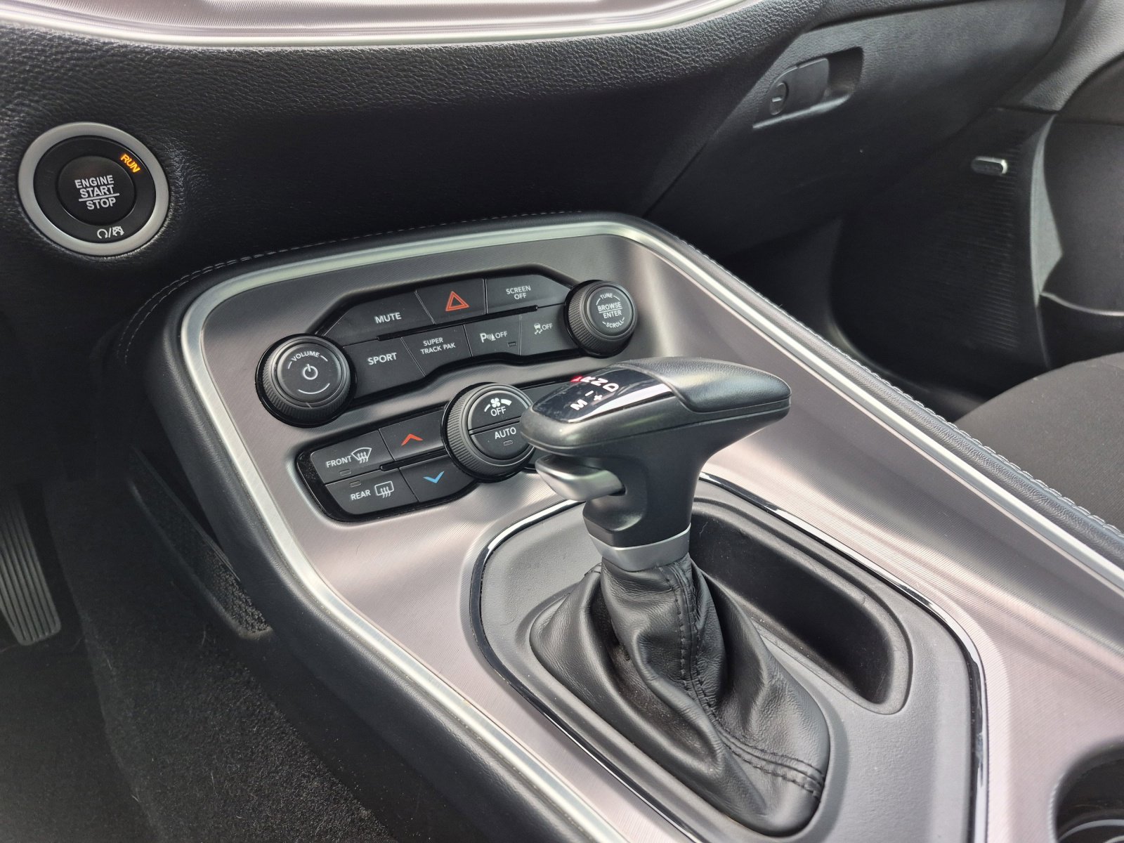 Used 2022 Dodge Challenger GT w/ Blacktop Package image 12