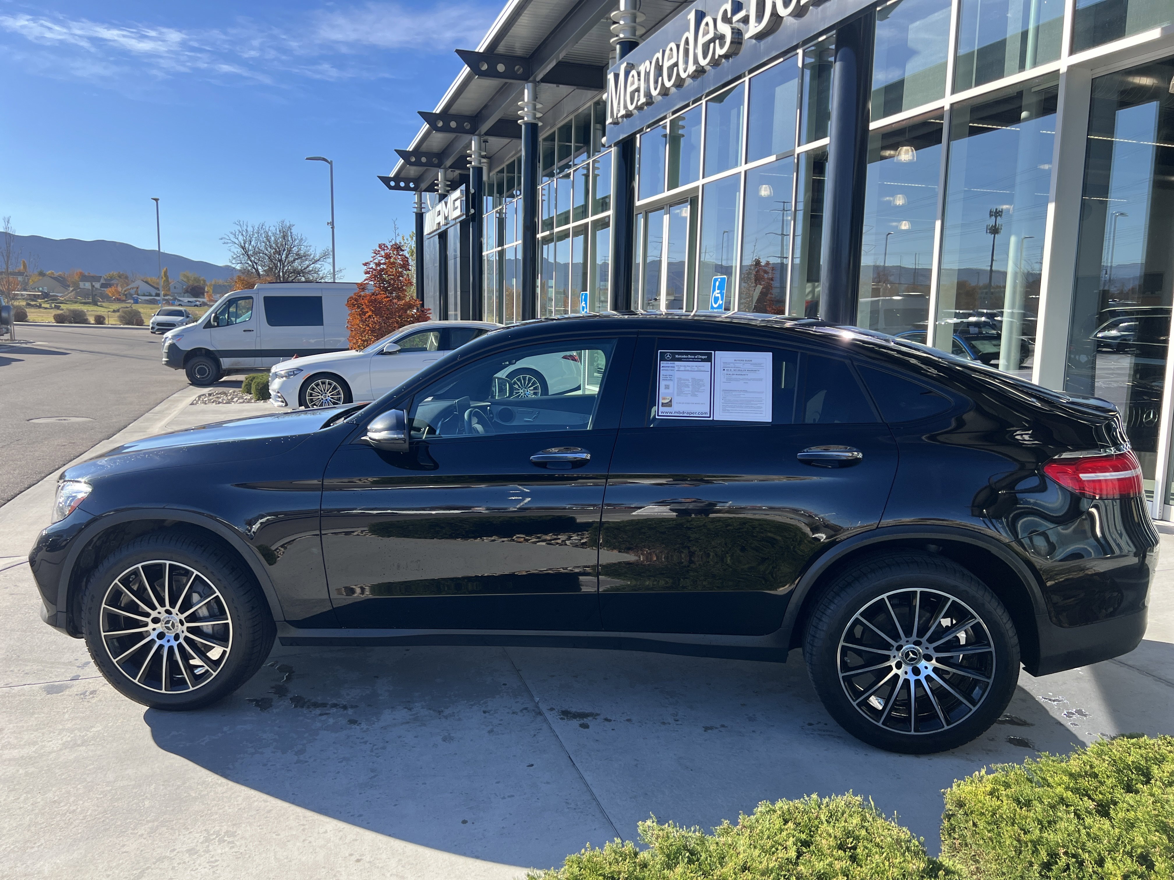 Used 2019 Mercedes-Benz GLC 300 4MATIC Coupe image 8