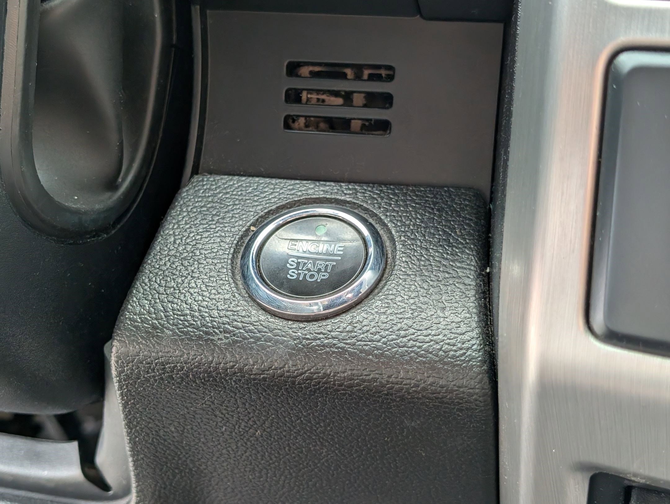 Used 2017 Ford F350 Platinum w/ Platinum Ultimate Package AWD/4WD image 21