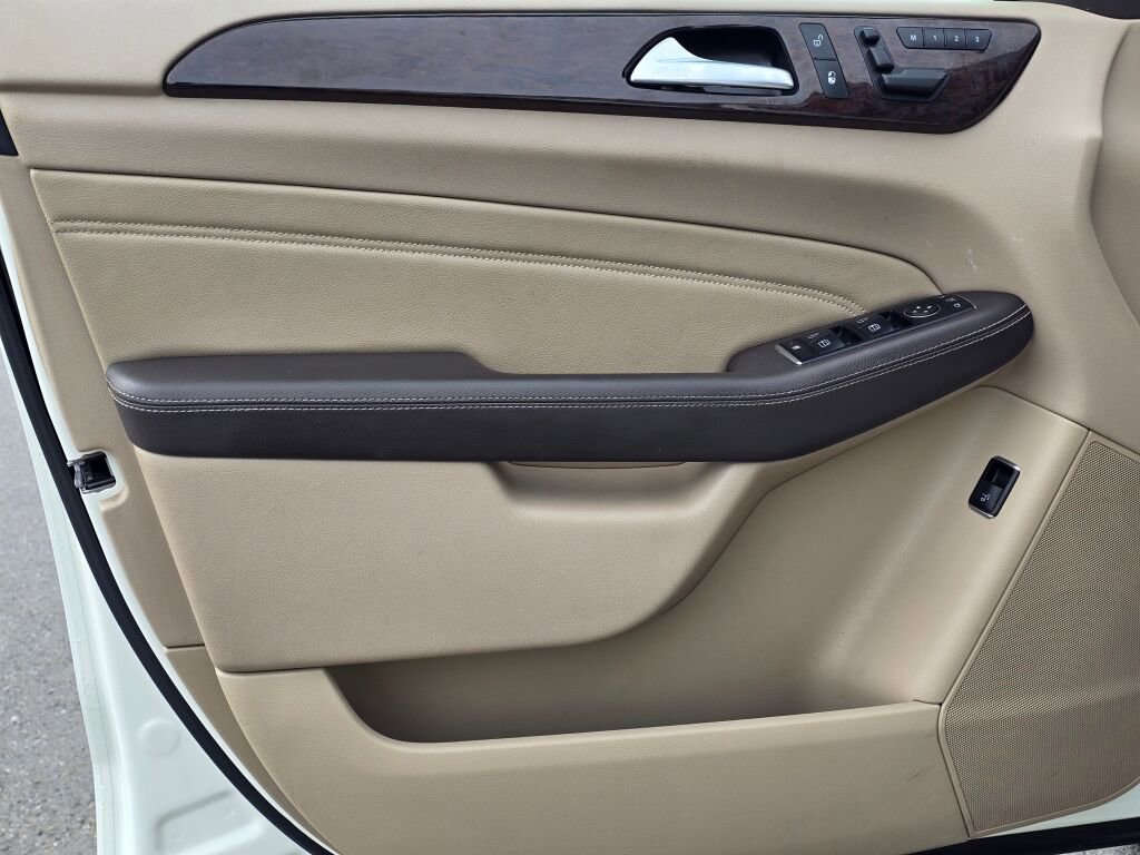 Used 2013 Mercedes-Benz ML 350 2WD image 22