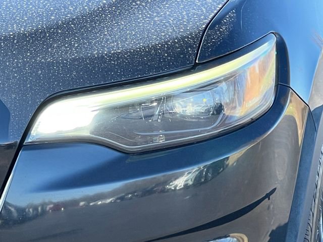 Used 2019 Jeep Cherokee Latitude Plus FWD image 38