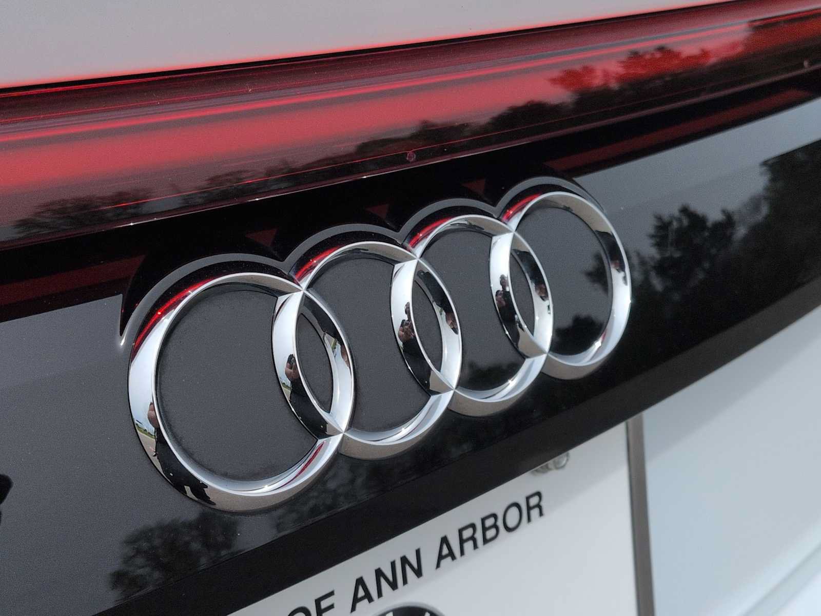 Used 2023 Audi SQ8 Premium Plus w/ Executive Package AWD/4WD image 11