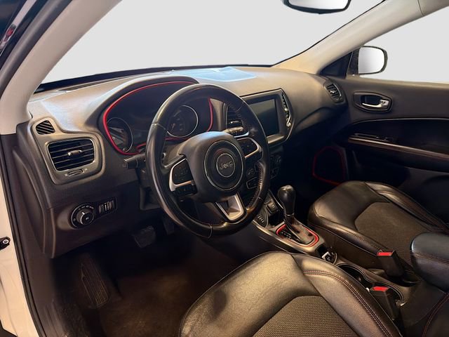 Used 2020 Jeep Compass Trailhawk image 9