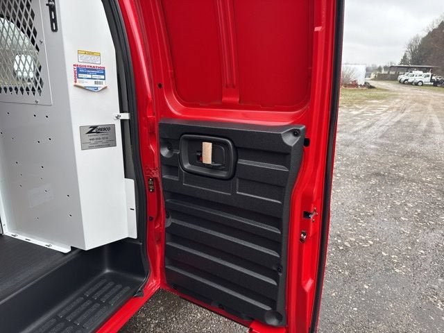 New 2026 GMC Savana 3500 w/ Driver Convenience Package RWD image 23