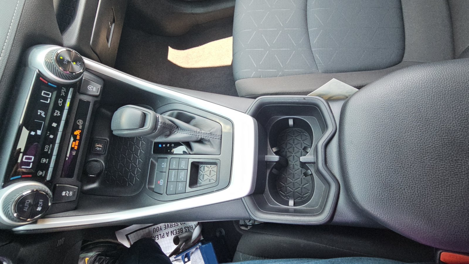 Certified 2025 Toyota RAV4 XLE AWD/4WD image 20