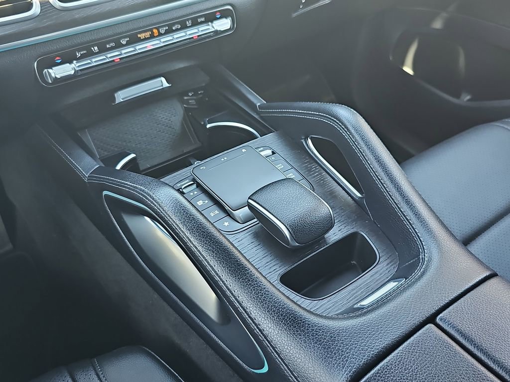 Used 2021 Mercedes-Benz GLE 350 4MATIC image 29