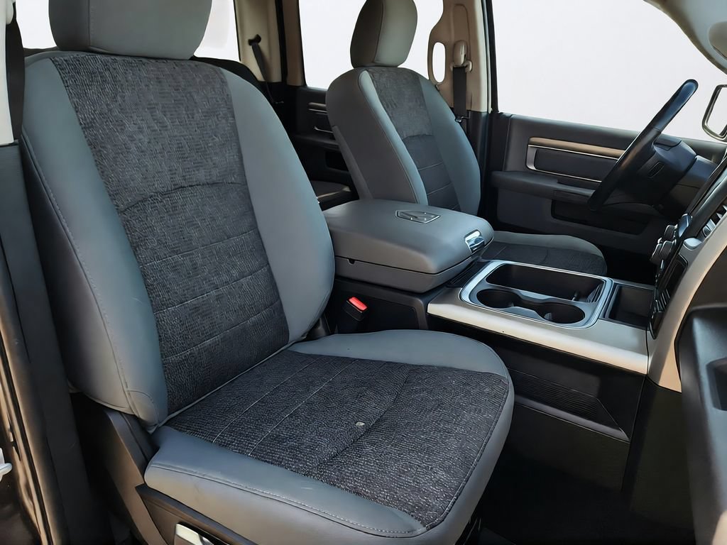 Used 2018 RAM 1500 Big Horn AWD/4WD image 32