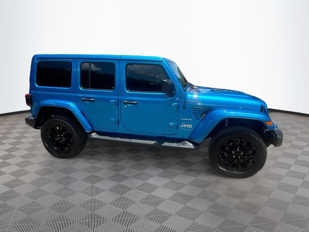 Used 2022 Jeep Wrangler Unlimited Sahara w/ Safety Group AWD/4WD image 5