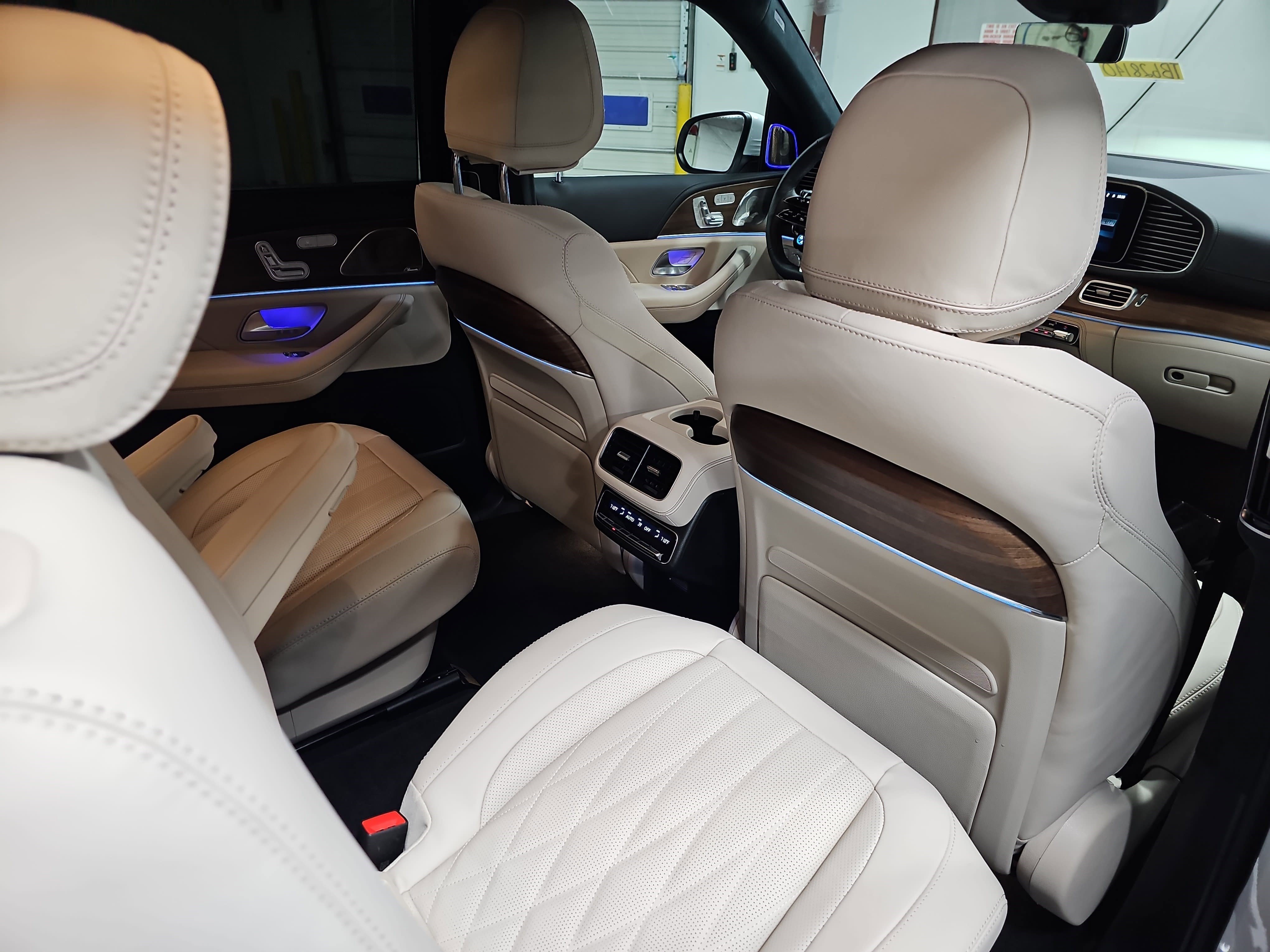 New 2026 Mercedes-Benz GLS 63 AMG 4MATIC image 11