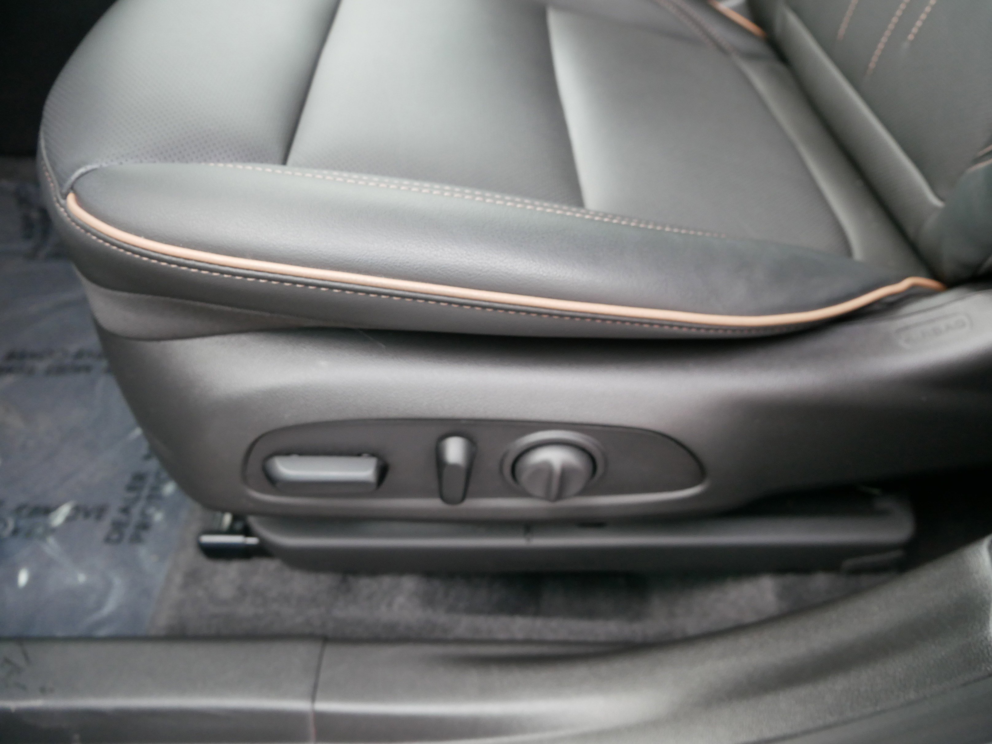 Used 2025 Buick Envista Avenir image 20