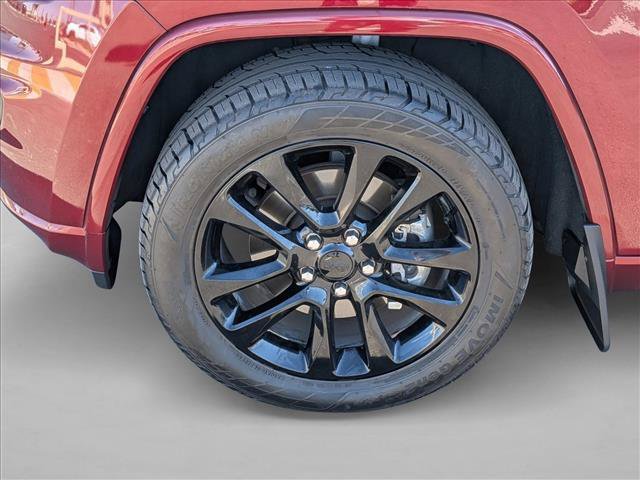 Used 2021 Jeep Grand Cherokee Laredo X AWD/4WD image 29