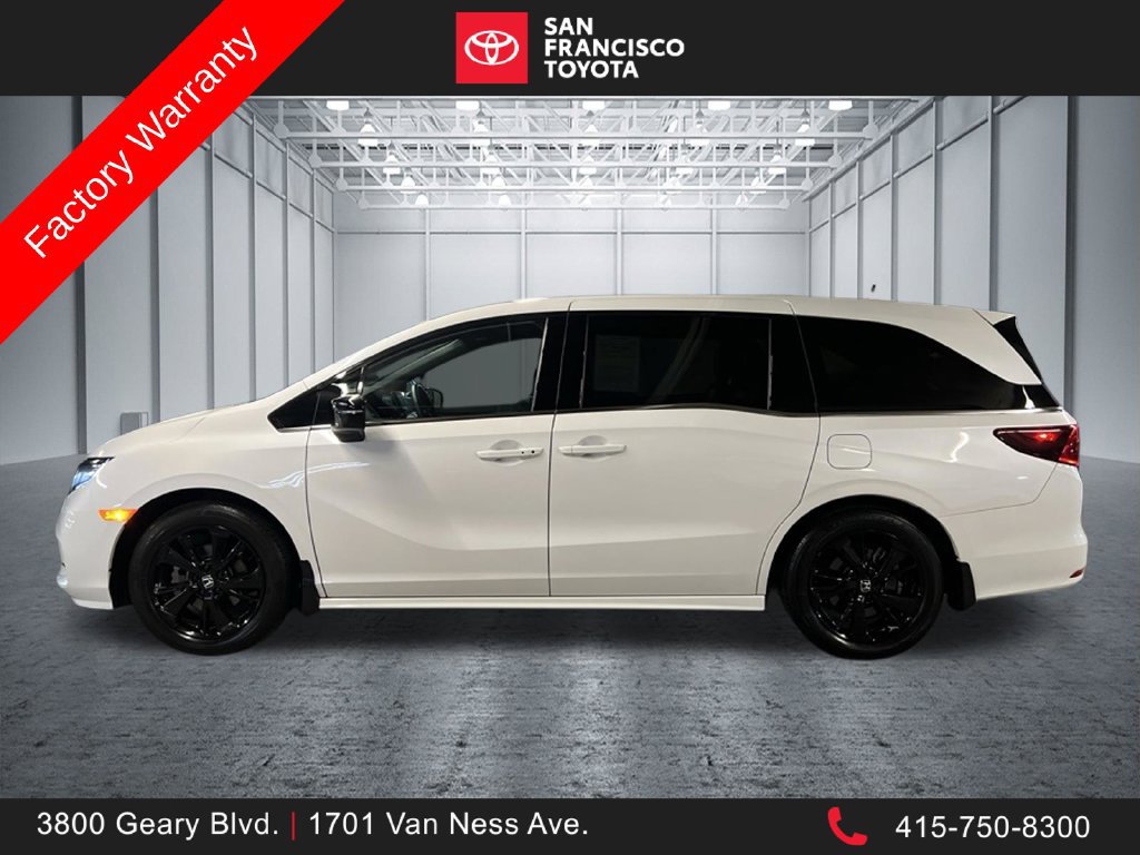 Used 2023 Honda Odyssey Sport image 2
