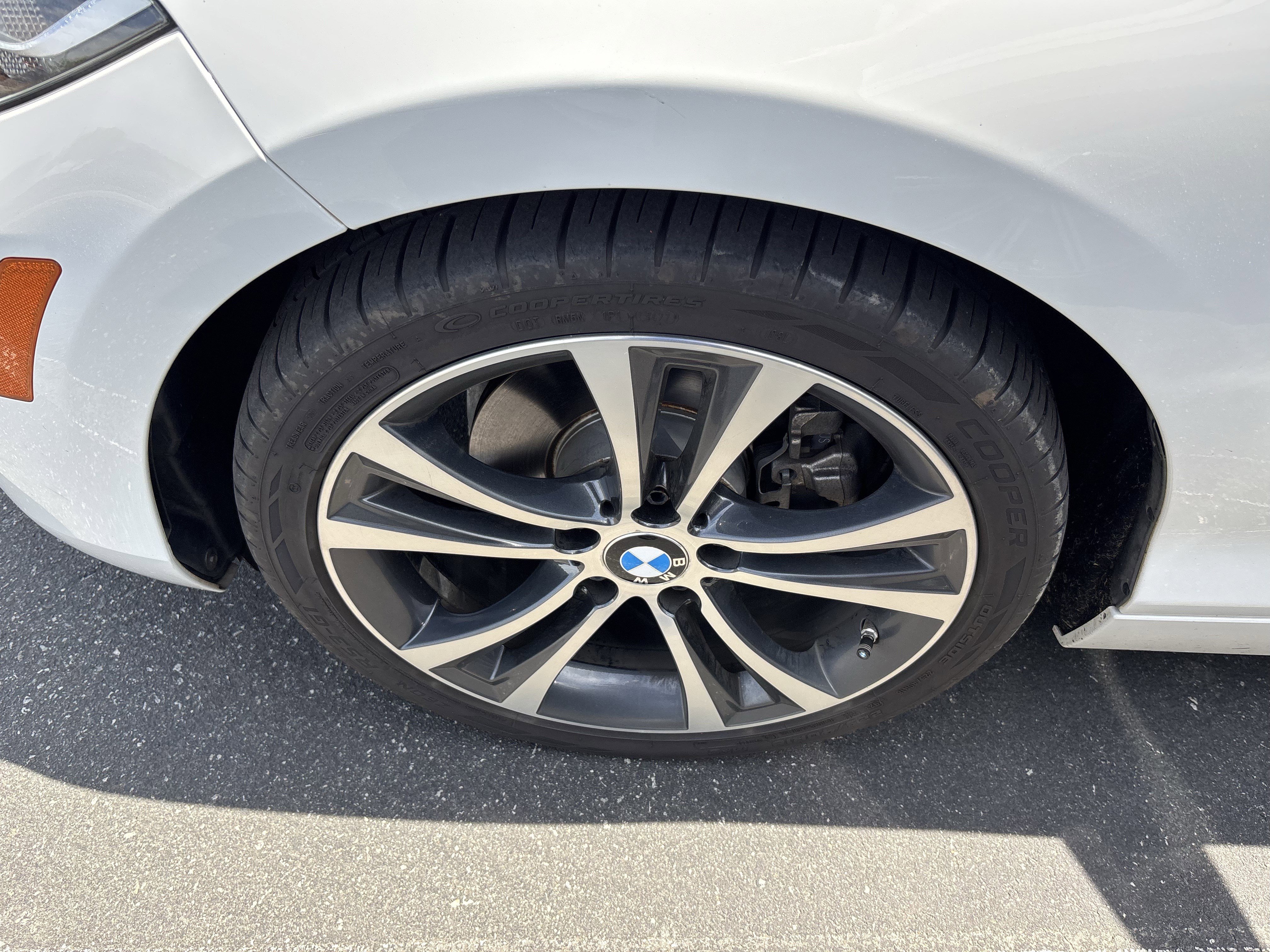Used 2017 BMW 230i Convertible image 34