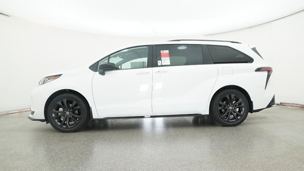 New 2025 Toyota Sienna XSE FWD image 22
