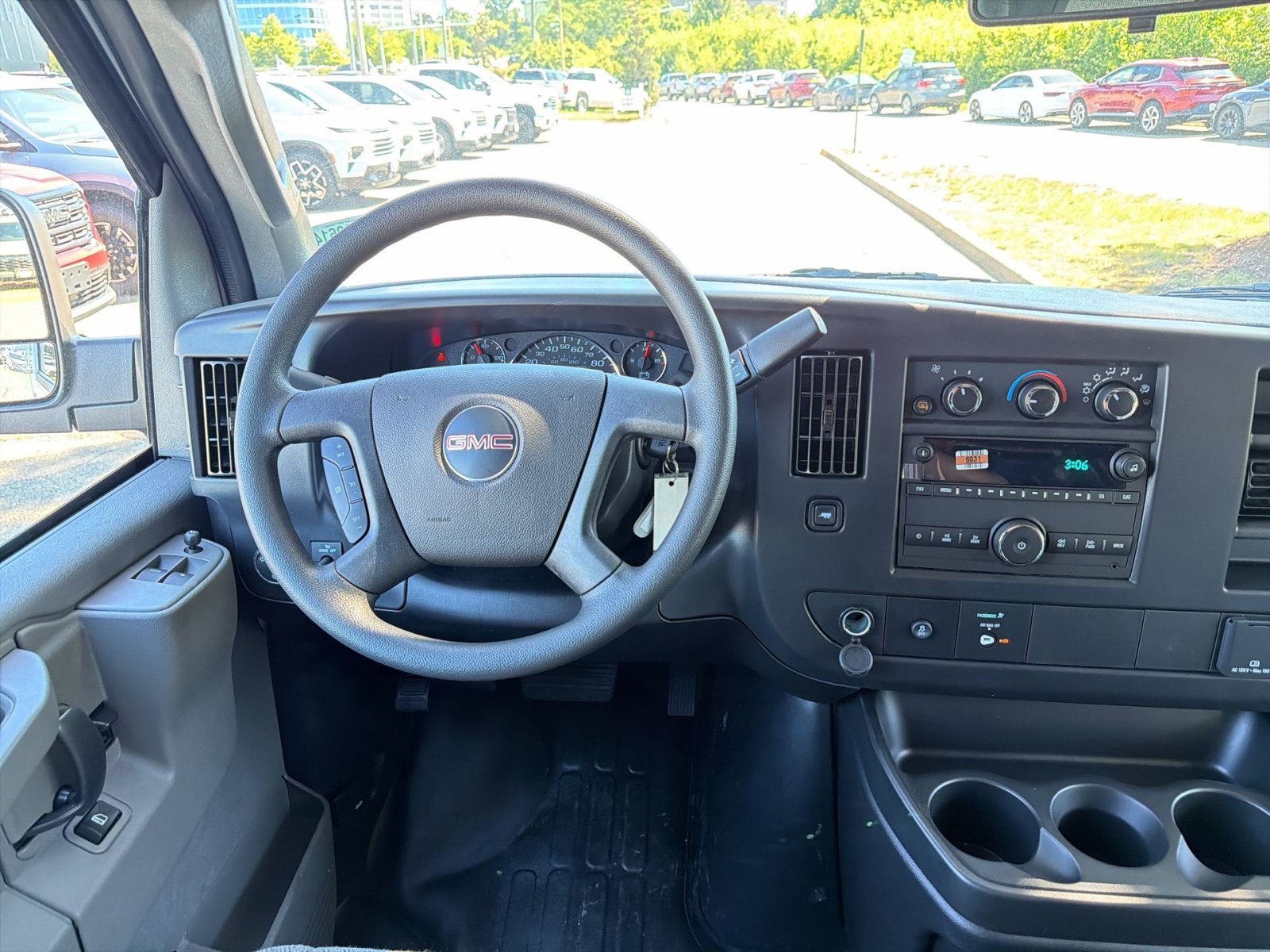 New 2026 GMC Savana 3500 Extended w/ Driver Convenience Package RWD image 16
