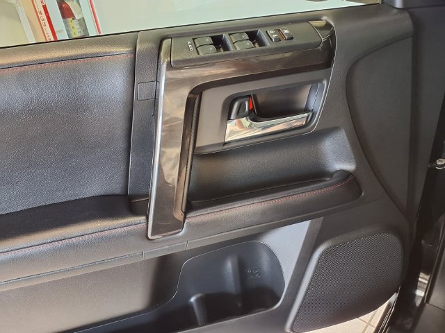 Used 2023 Toyota 4Runner TRD Pro AWD/4WD image 17