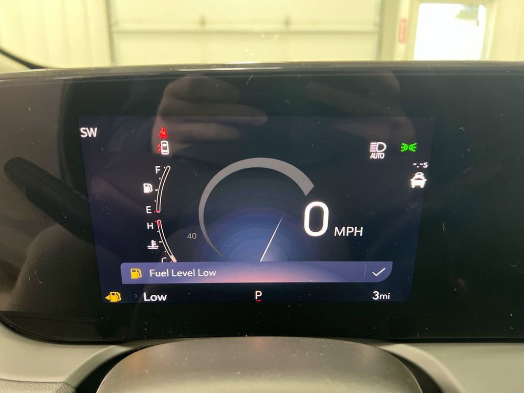 Used 2025 Buick Encore GX Sport Touring w/ Comfort Package AWD/4WD image 11