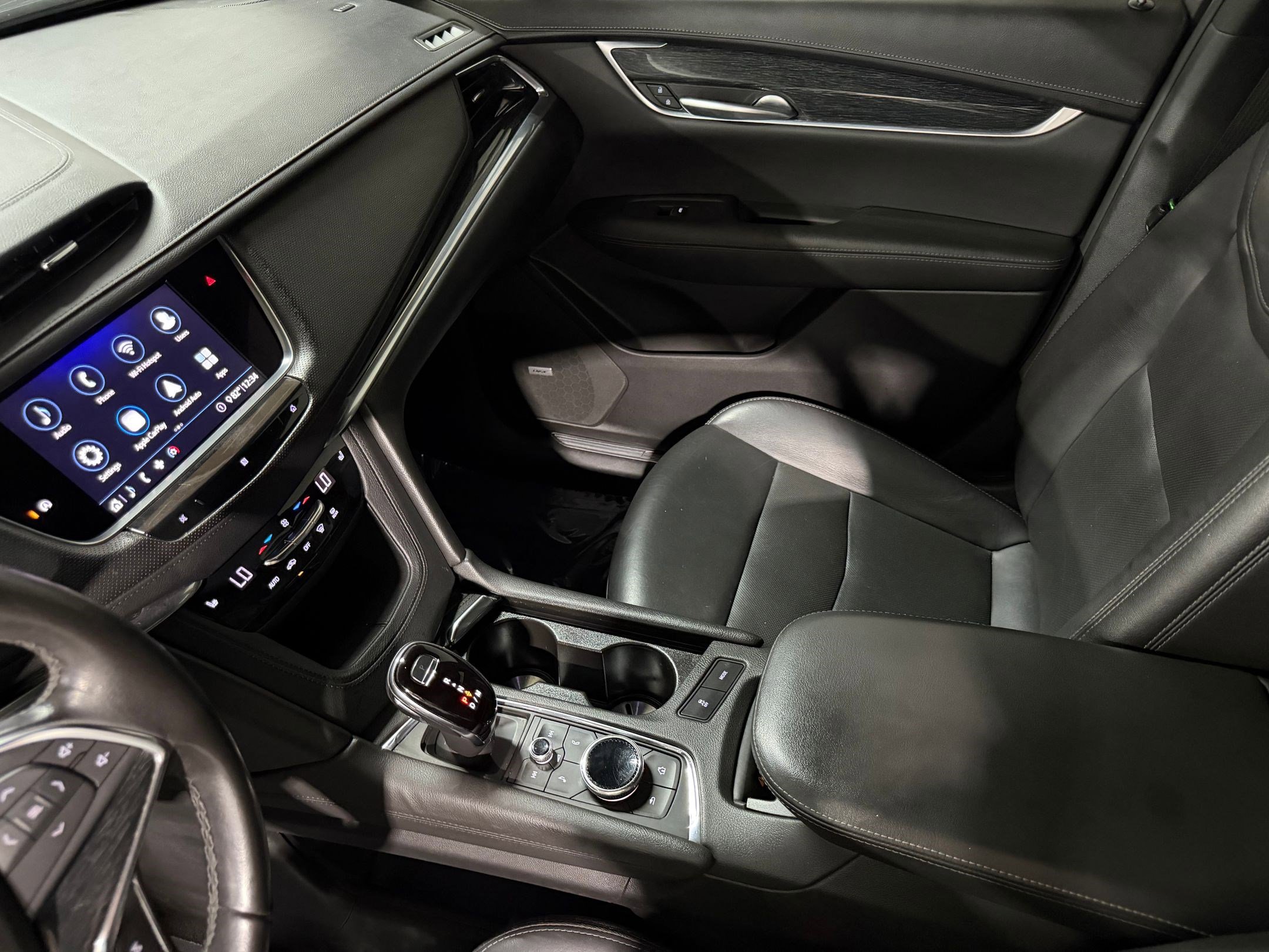 Used 2020 Cadillac XT5 Premium Luxury AWD/4WD image 34