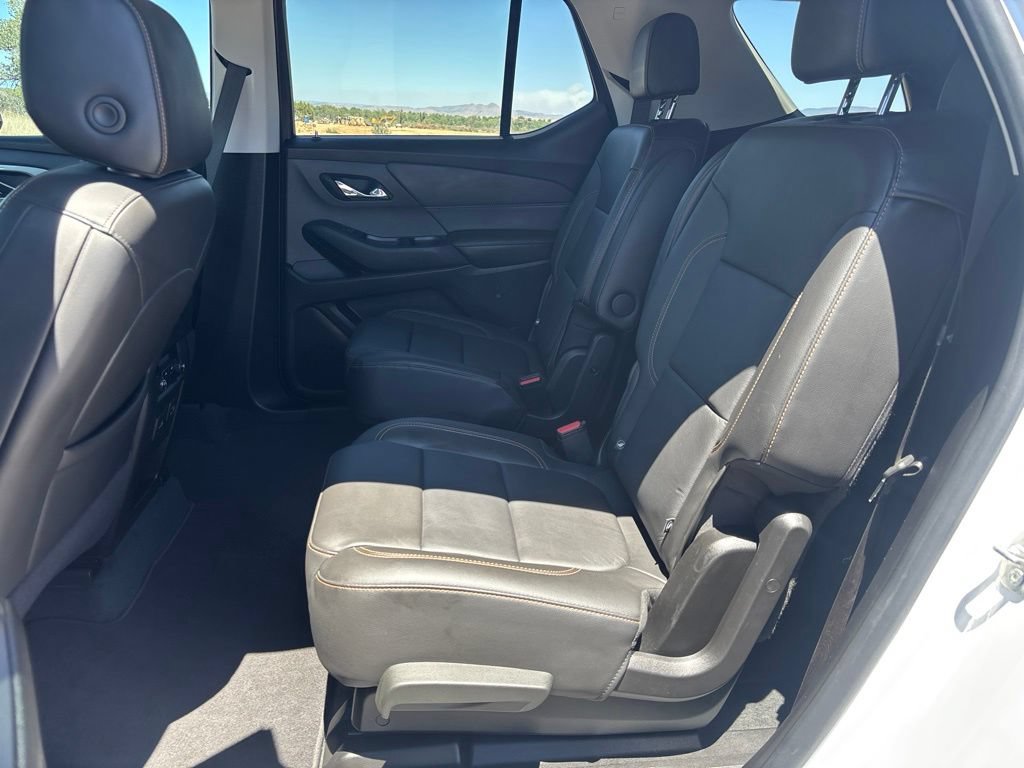 Used 2021 Chevrolet Traverse RS AWD/4WD image 12