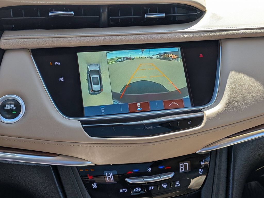 Used 2019 Cadillac XT5 Platinum AWD/4WD image 14