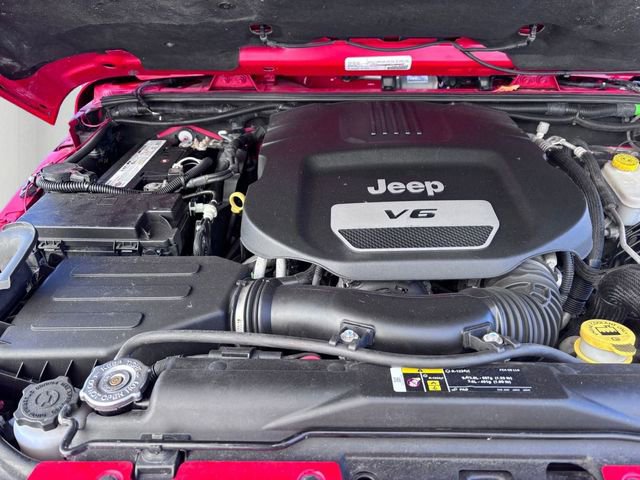 Used 2017 Jeep Wrangler Unlimited Rubicon w/ Dual Top Group image 26