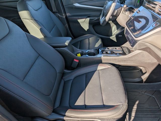 Used 2023 Chevrolet Bolt EUV Premier w/ Sun & Sound Package image 4