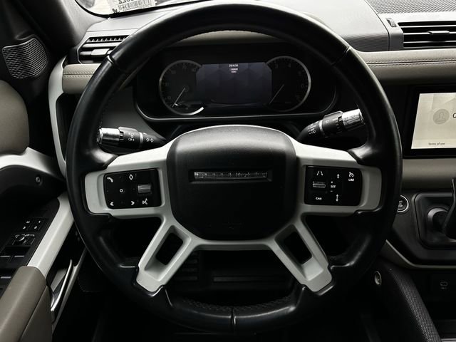 Used 2022 Land Rover Defender 110 X-Dynamic SE AWD/4WD image 14