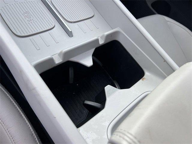 Used 2025 Hyundai Santa Fe Limited image 35