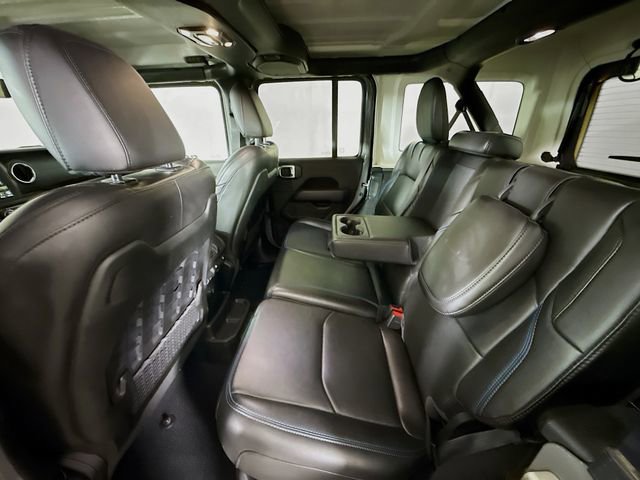 Used 2023 Jeep Wrangler Unlimited Rubicon 4xe AWD/4WD image 23
