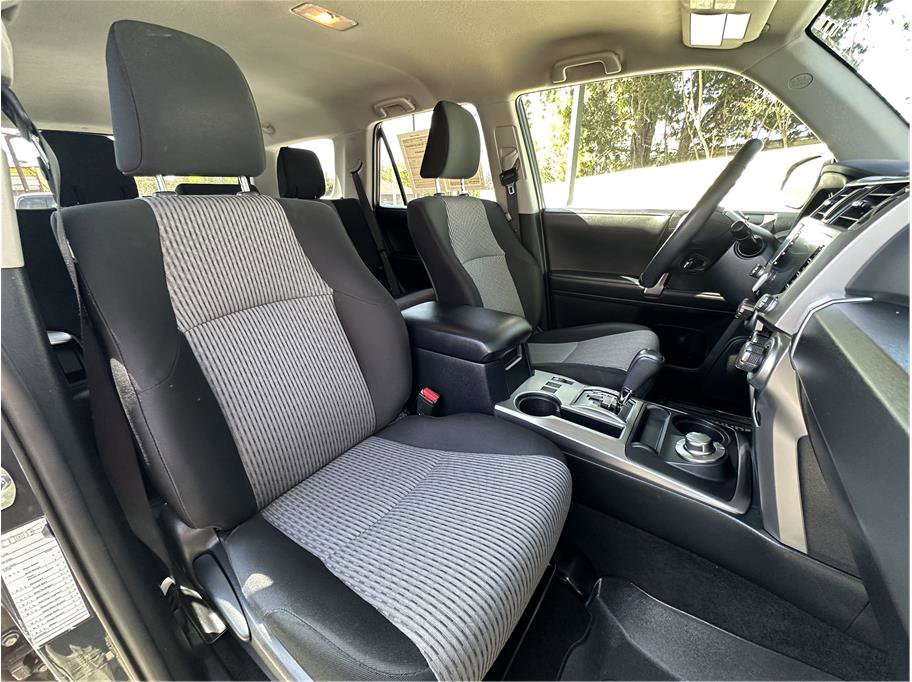 Used 2024 Toyota 4Runner SR5 AWD/4WD image 15