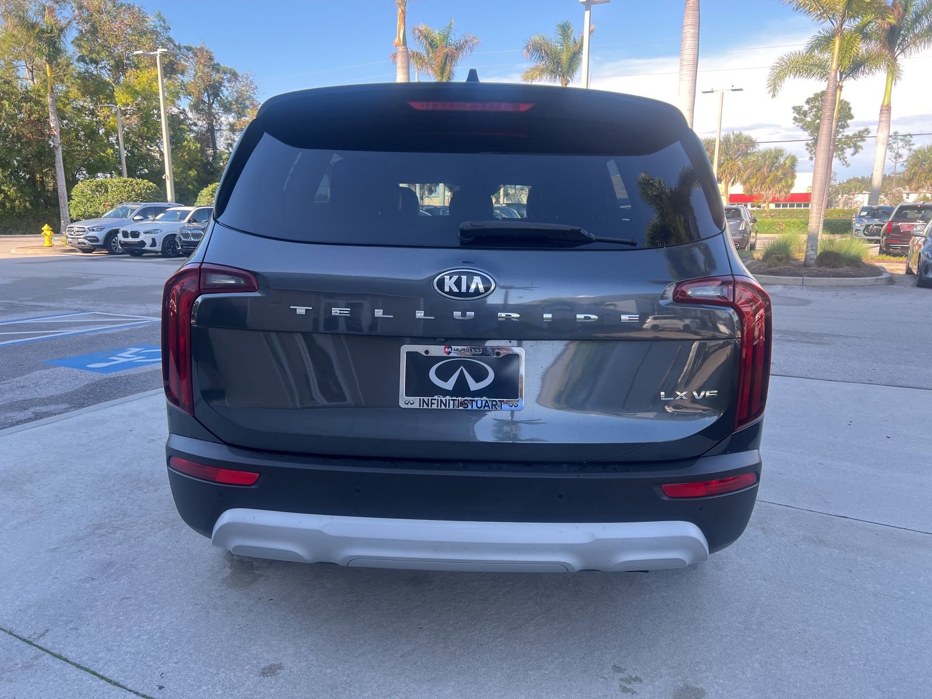 Used 2020 Kia Telluride LX image 9