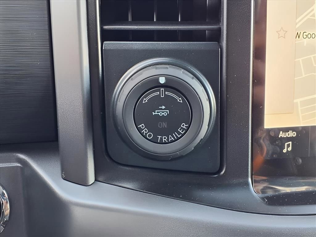 New 2025 Ford F150 XLT w/ Equipment Group 303A High image 24