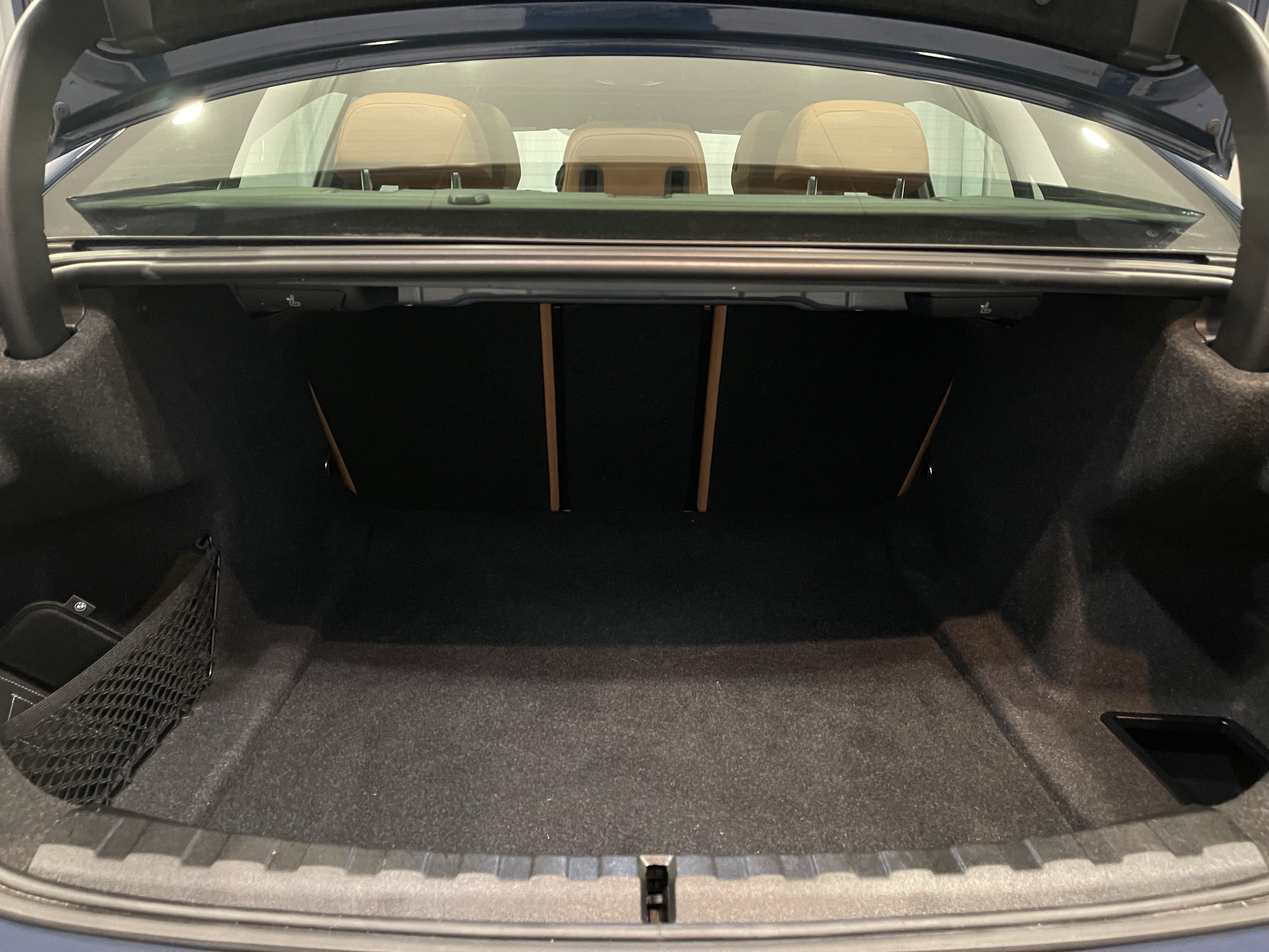 Used 2023 BMW 330i xDrive 330i xDrive w/ Driving Assistance Package image 28