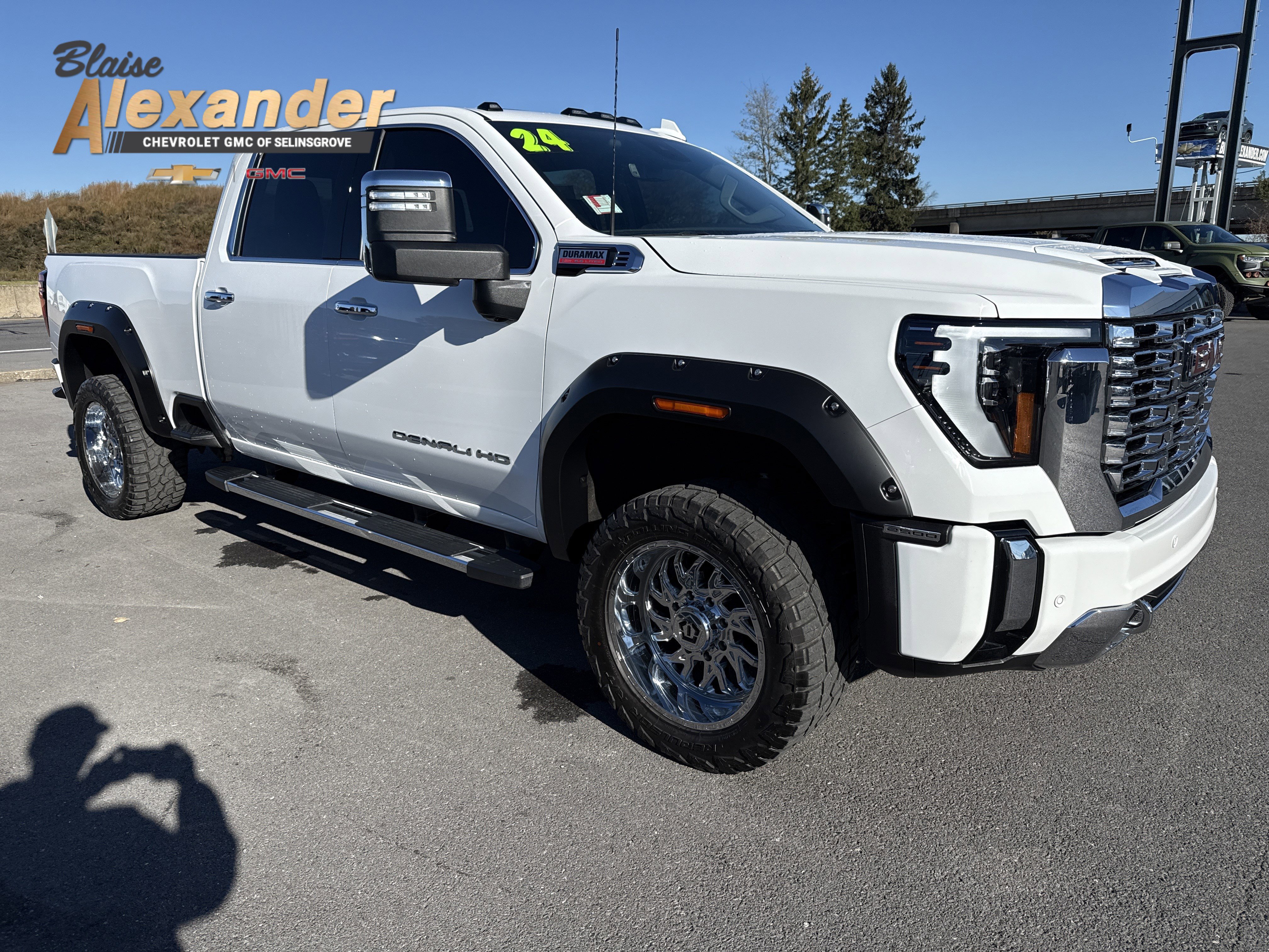 Used 2024 GMC Sierra 2500 Denali w/ Technology Package