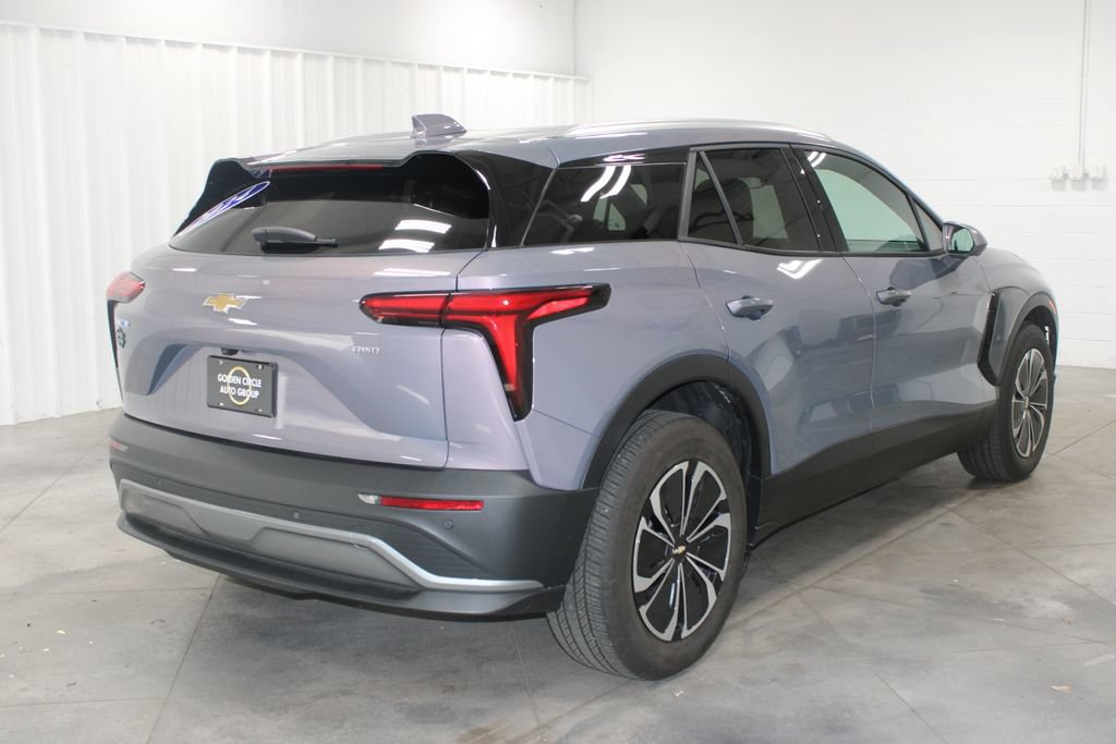 Used 2024 Chevrolet Blazer EV LT AWD/4WD image 9