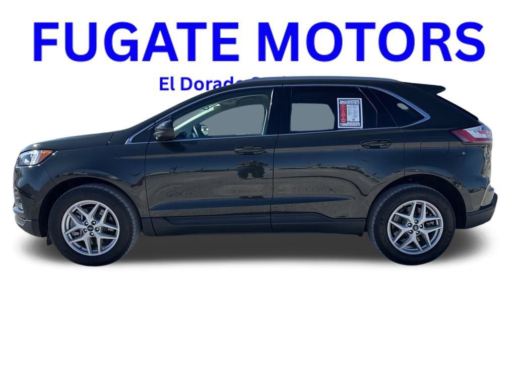 Used 2022 Ford Edge SEL w/ Convenience Package image 3