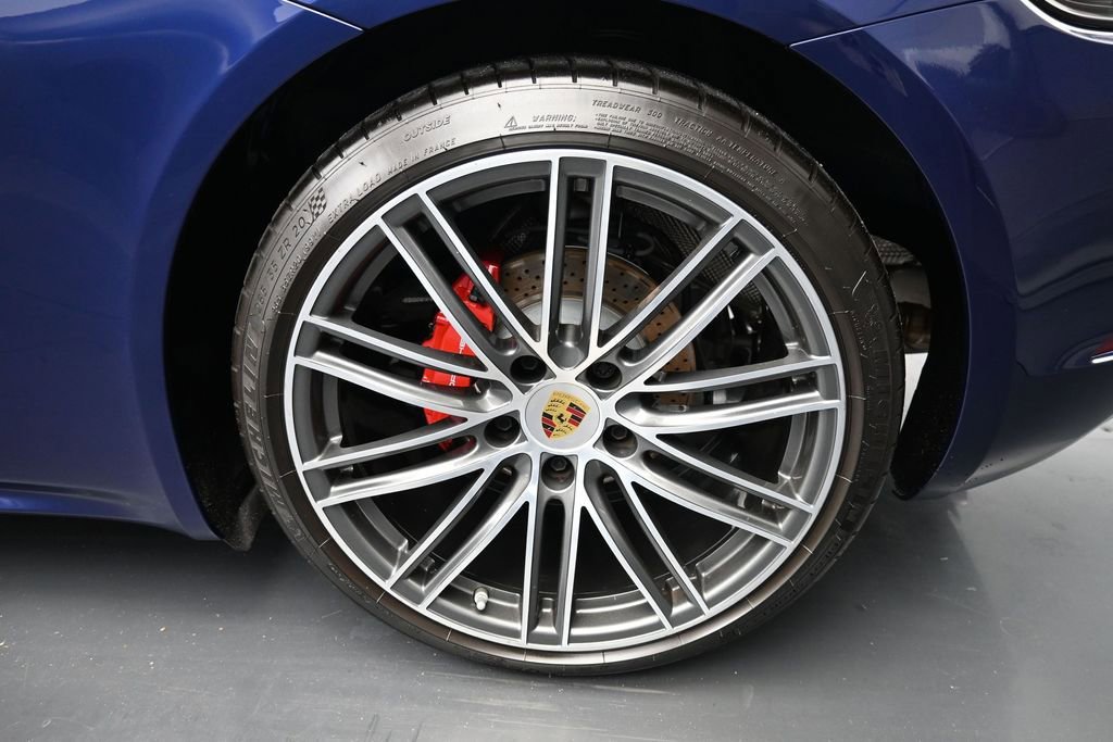 Certified 2025 Porsche 718 Cayman S RWD image 26