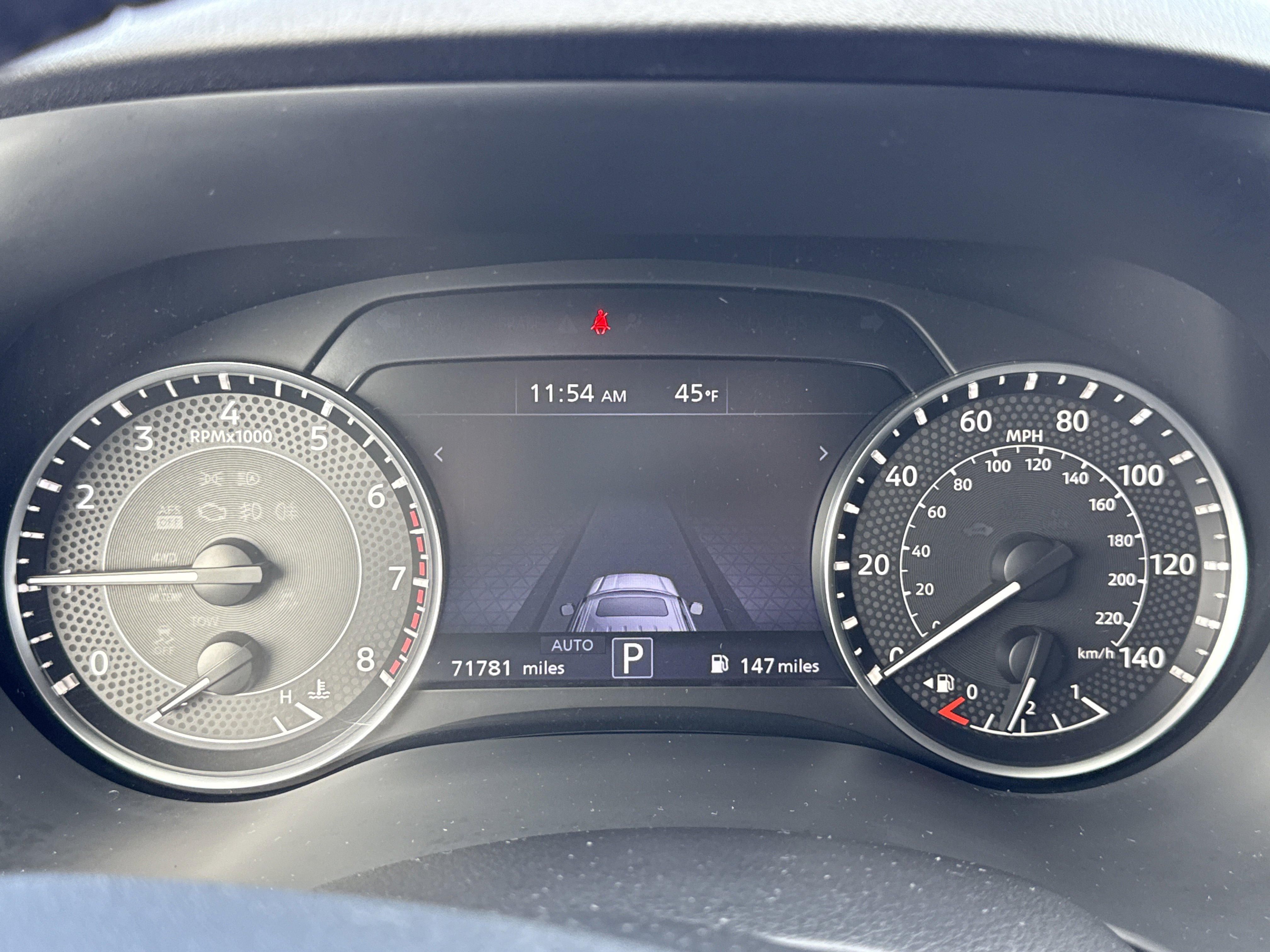 Used 2023 Nissan Armada SL image 6