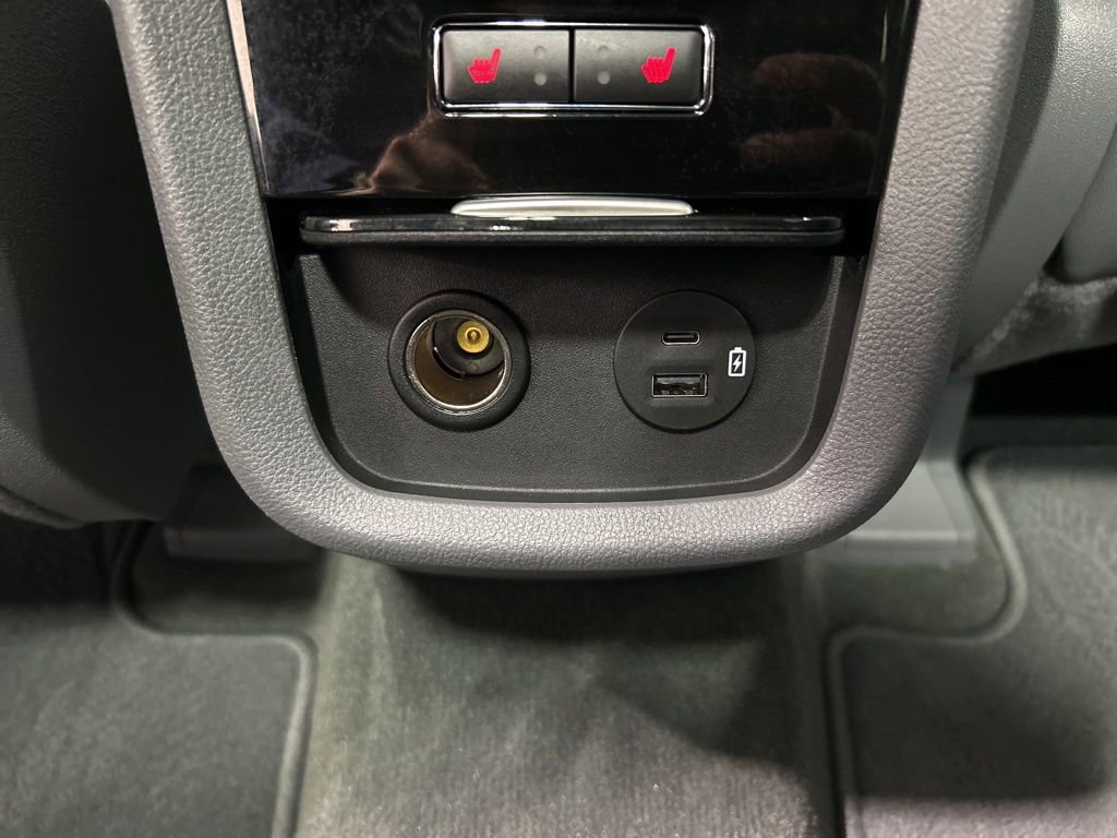 Certified 2022 Lincoln Nautilus Reserve image 28