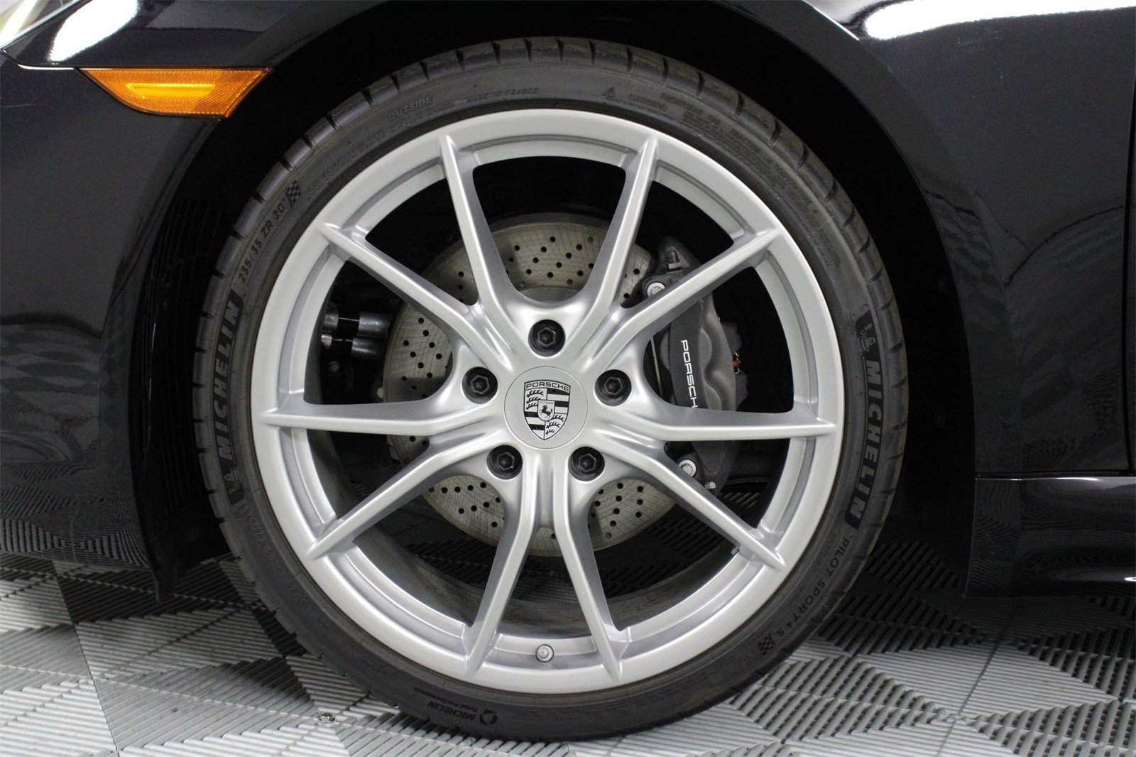 New 2025 Porsche 718 Cayman image 14